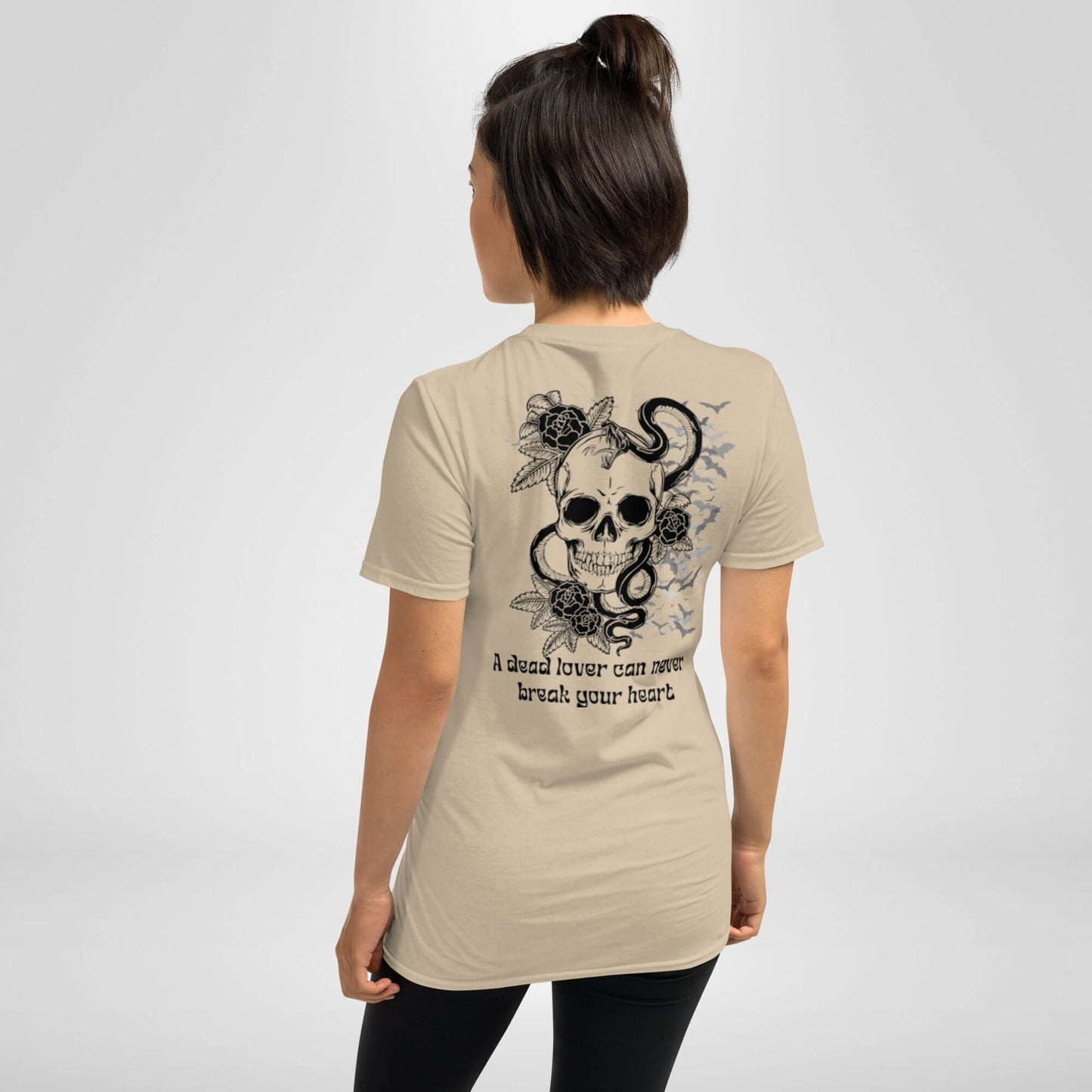 A Dead Lover Can Never Break Your Heart | T-shirt Unissexo